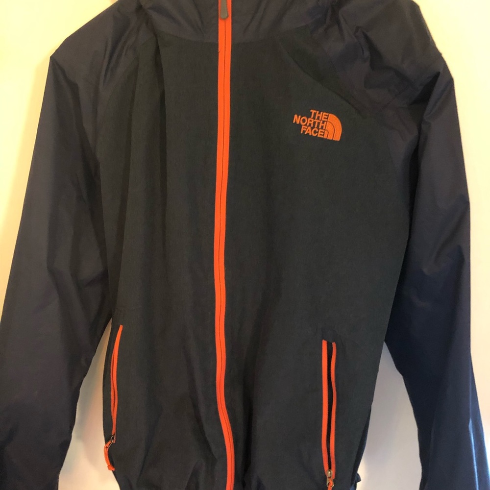 The North Face dryvent Rain jacket